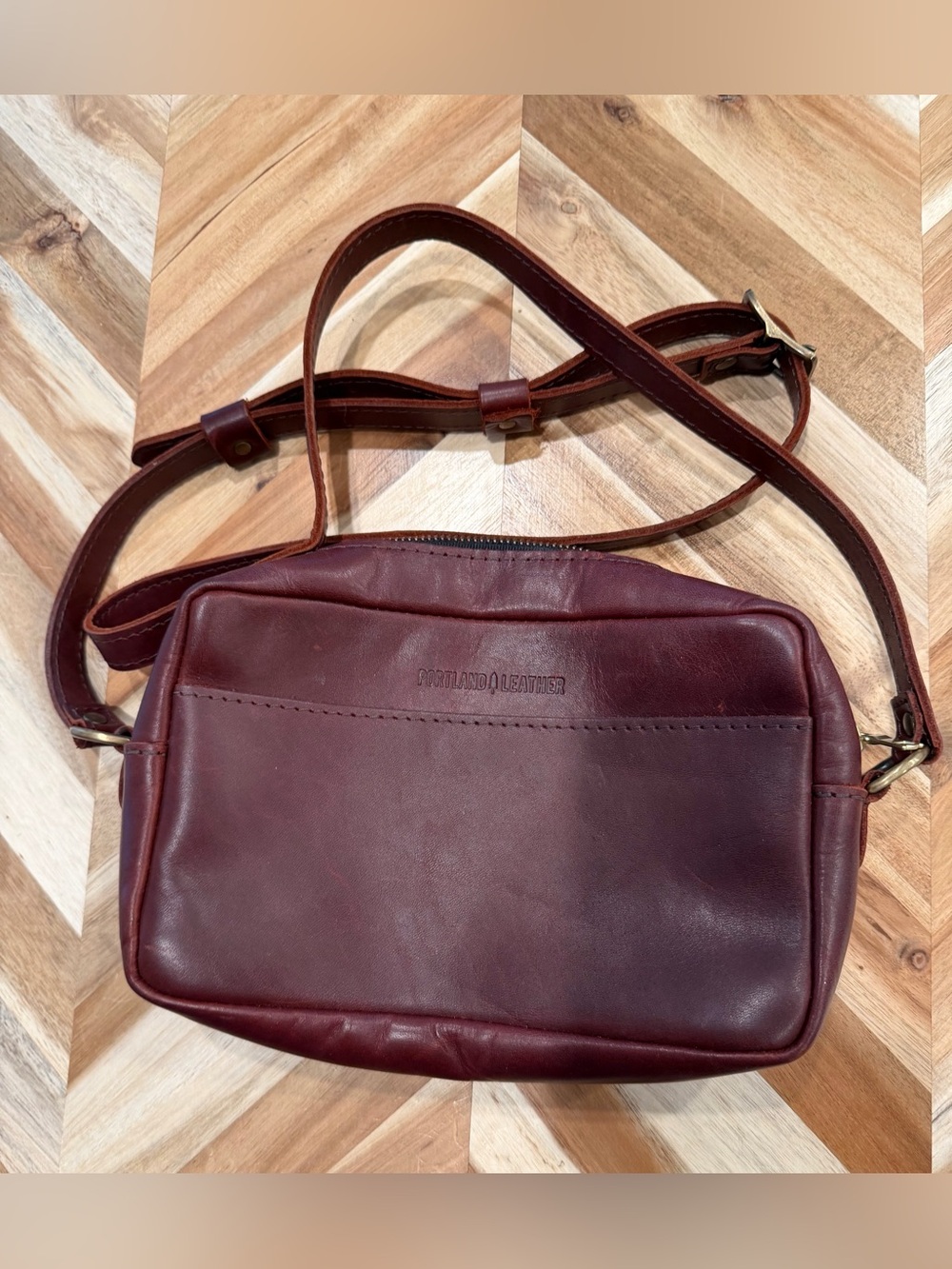 Portland Leather Large Camera in Cognac